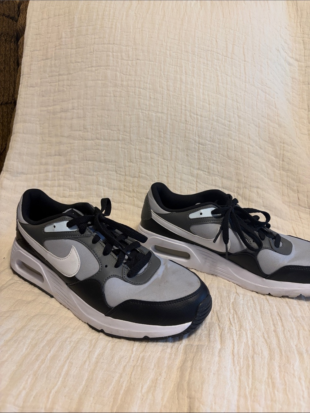 Nike Men's Air Max SC Shoes in the Black/White-Iron Grey-Blue  size 11